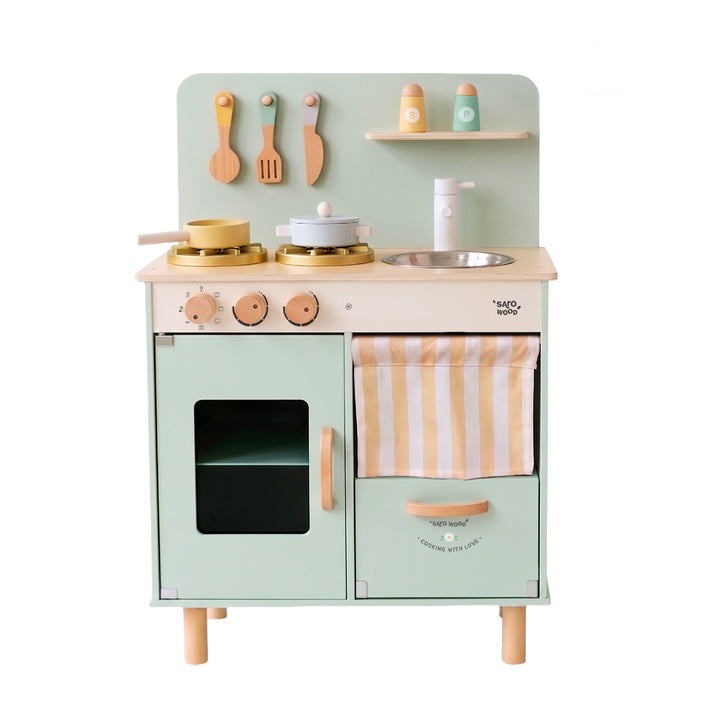 Cozinha de madeira com bicos elétricos “Little Chef”