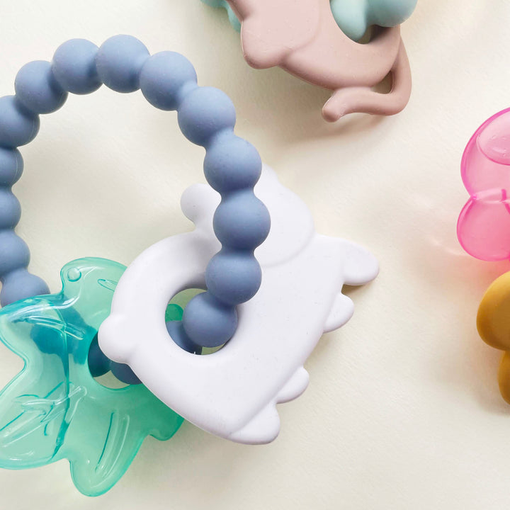 "Soft & Cool" Water & silicone teether