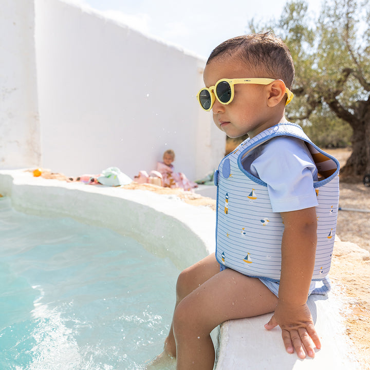 learning float vest